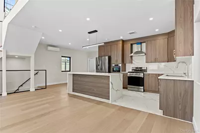 75-31 175th Street, Fresh Meadows, NY 11366 - Photo 11