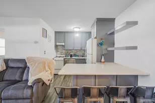 260 Waverly Ave, Patchogue, NY 11772 - Photo 7