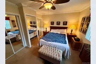 88-17 Shore Parkway #016, Howard Beach, NY 11414 - Photo 19