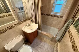 88-17 Shore Pkwy, Howard Beach, NY 11414 - Photo 21