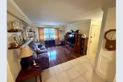 88-17 Shore Parkway #016, Howard Beach, NY 11414 - Photo 3