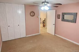 395 Woodbridge Dr, Ridge, NY 11961 - Photo 11