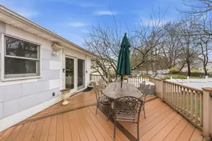 24 Northpark Dr, Garnerville, NY 10923 - Photo 11