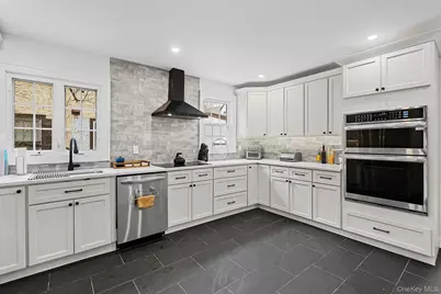 112 Ralph Avenue, White Plains, NY 10606 - Photo 11