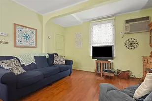 51 W Hitchcock Ave, Floral Park, NY 11001 - Photo 7