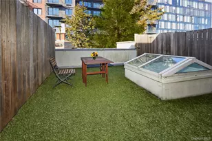 21-13 45th Ave, Long Island City, NY 11101 - Photo 11