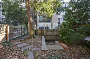 21-13 45th Ave, Long Island City, NY 11101 - Photo 21
