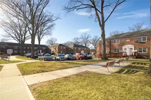 252-42 60th Ave, Little Neck, NY 11362 - Photo 27