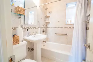 252-42 60th Ave, Little Neck, NY 11362 - Photo 23