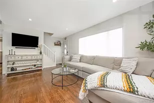 2477 Freeport St, Wantagh, NY 11793 - Photo 5