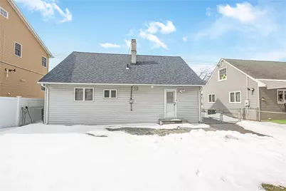 2477 Freeport Street, Wantagh, NY 11793 - Photo 21