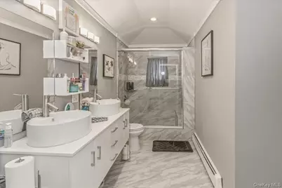 4460 Merrick Road, Massapequa, NY 11758 - Photo 13