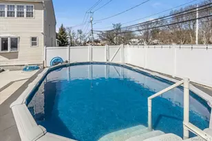 4460 Merrick Rd, Massapequa, NY 11758 - Photo 27