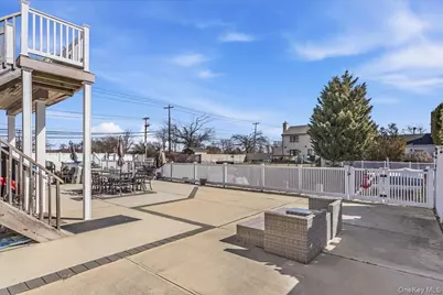 4460 Merrick Road, Massapequa, NY 11758 - Photo 25