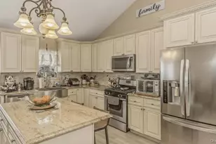 4460 Merrick Rd, Massapequa, NY 11758 - Photo 7