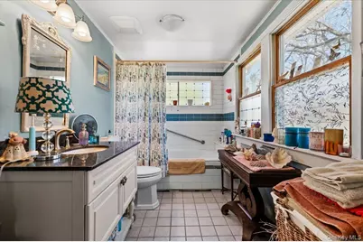 41 Lakeside Drive, Centerport, NY 11721 - Photo 7