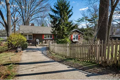 41 Lakeside Drive, Centerport, NY 11721 - Photo 1