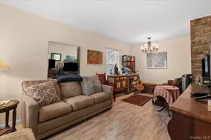 41 Lakeside Dr, Centerport, NY 11721 - Photo 3