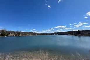 41 Lakeside Dr, Centerport, NY 11721 - Photo 15