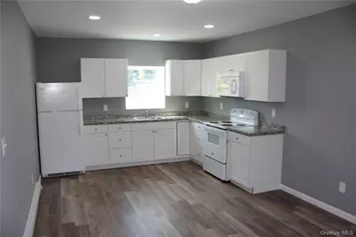 3144 Route 9W #3, New Windsor, NY 12553 - Photo 5