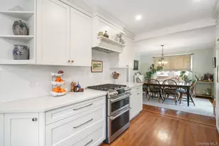 54 Lakeview Ave, Hartsdale, NY 10530 - Photo 15