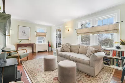 54 Lakeview Avenue, Hartsdale, NY 10530 - Photo 5