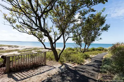 660 Sutton Place, Greenport, NY 11944 - Photo 21