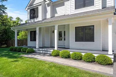 660 Sutton Place, Greenport, NY 11944 - Photo 3