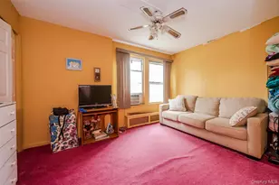 251 Smith St, Freeport, NY 11520 - Photo 11