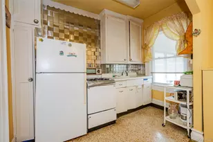 251 Smith St, Freeport, NY 11520 - Photo 19