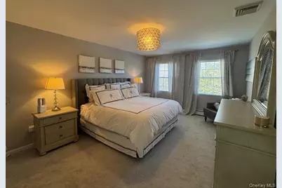 20 Jennifers Path, Westhampton Beach, NY 11978 - Photo 11