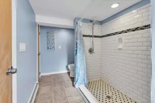 351 Venetian Blvd, Lindenhurst, NY 11757 - Photo 15