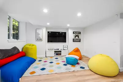 73 Huntington Road, Scarsdale, NY 10583 - Photo 21