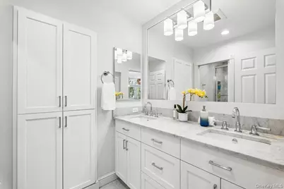 73 Huntington Road, Scarsdale, NY 10583 - Photo 17