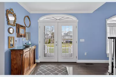 108 Awixa Avenue, Bay Shore, NY 11706 - Photo 3