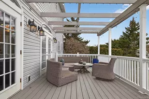 108 Awixa Ave, Bay Shore, NY 11706 - Photo 37