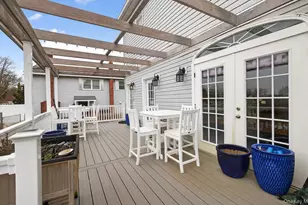 108 Awixa Ave, Bay Shore, NY 11706 - Photo 39