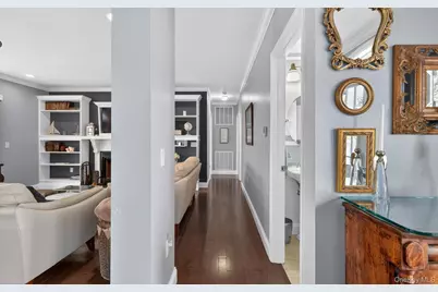 108 Awixa Avenue, Bay Shore, NY 11706 - Photo 13