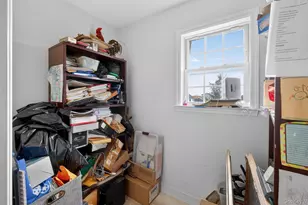 108 Awixa Ave, Bay Shore, NY 11706 - Photo 33