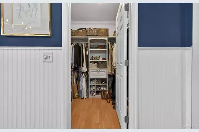 108 Awixa Avenue, Bay Shore, NY 11706 - Photo 23