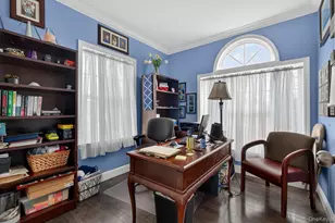 108 Awixa Ave, Bay Shore, NY 11706 - Photo 27