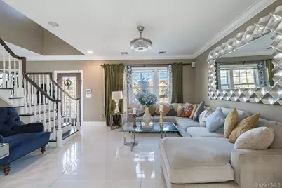 732 Sunrise Avenue, Bellmore, NY 11710 - Photo 5