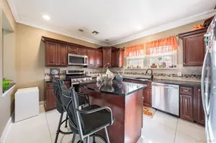 732 Sunrise Ave, Bellmore, NY 11710 - Photo 21