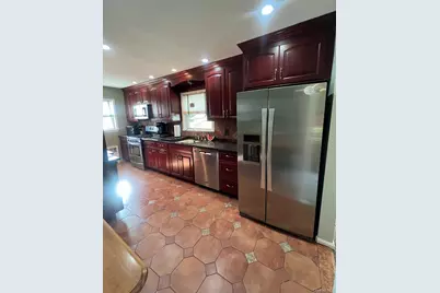 158 Lincoln Avenue, Rockville Centre, NY 11570 - Photo 11