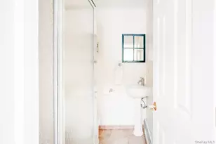 43 Carnegie Ave, Huntington, NY 11743 - Photo 11