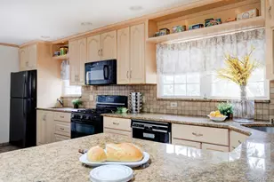 43 Carnegie Ave, Huntington, NY 11743 - Photo 9