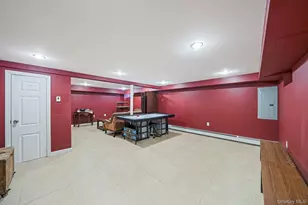 1708 Francis Dr, East Meadow, NY 11554 - Photo 31