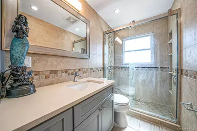 1708 Francis Drive, East Meadow, NY 11554 - Photo 27