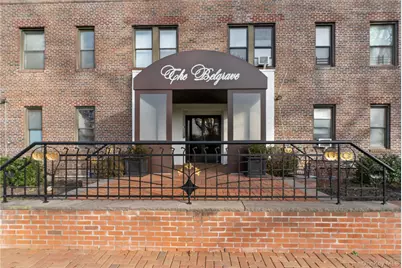 37 Brompton Road #6D, Great Neck, NY 11021 - Photo 3