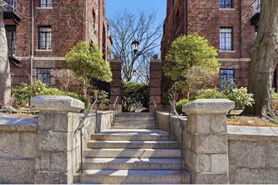 20 N Broadway #K351, White Plains, NY 10601 - Photo 25